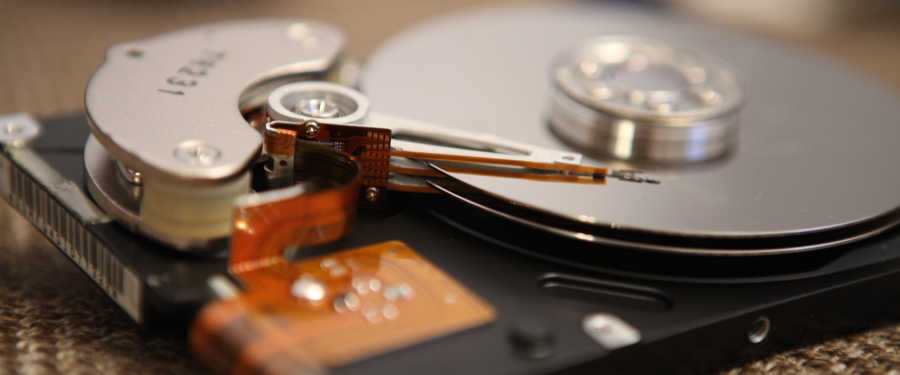 internal parts of a hard disk drive